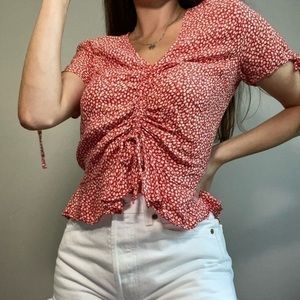 H&M Red Floral Ruched Short Sleeve Blouse